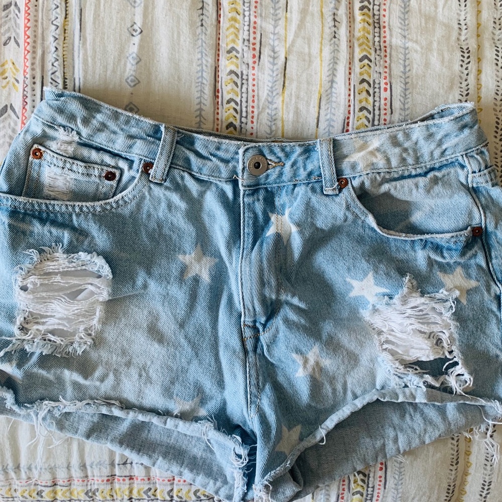 Starshorts
